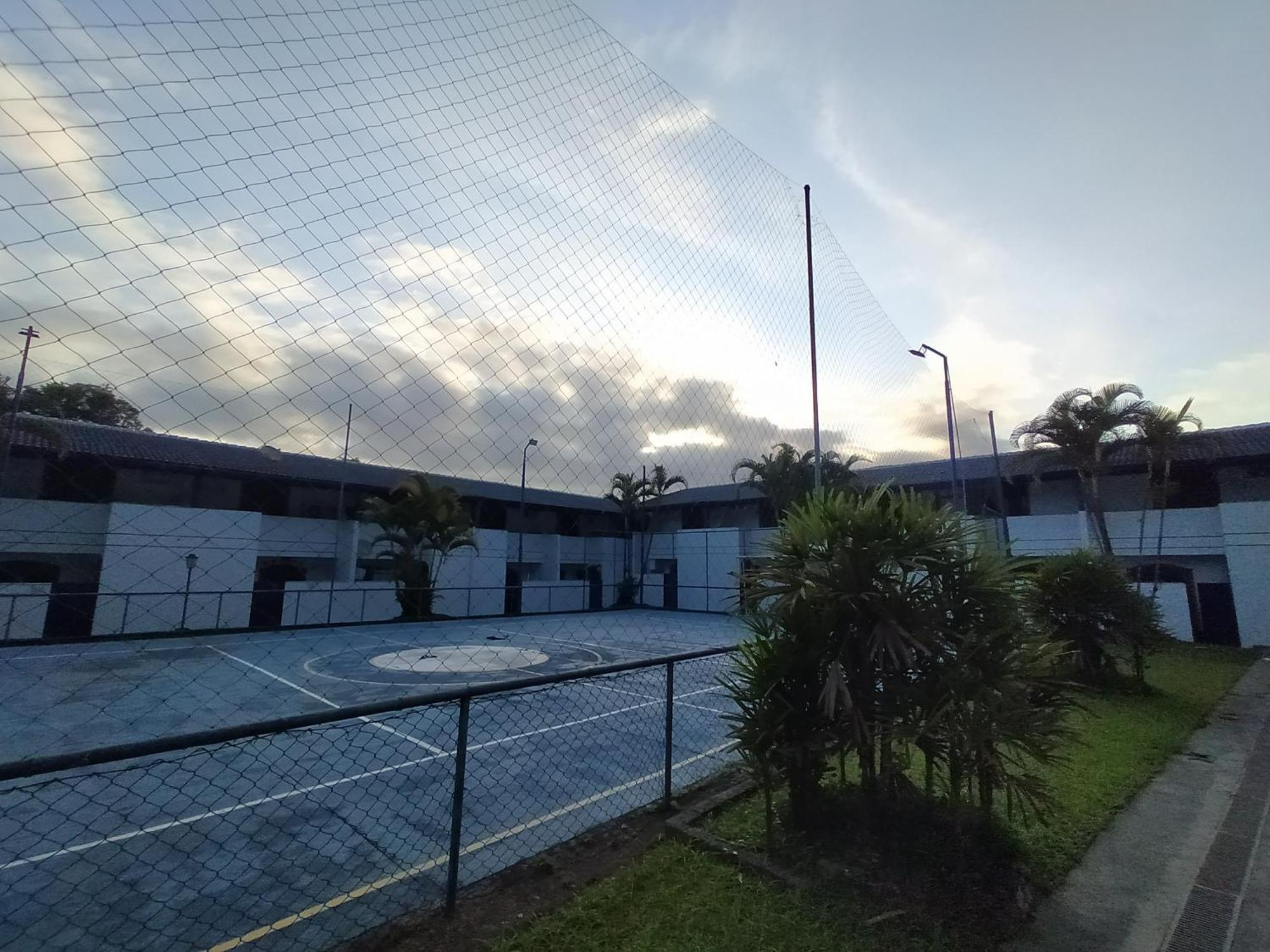 Condominio Encantador Com Piscina Убатуба Экстерьер фото