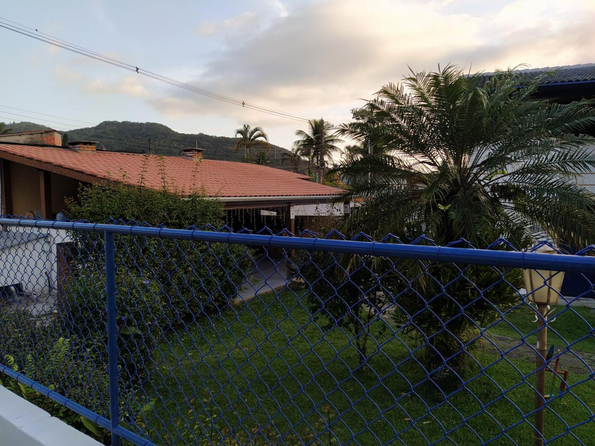 Condominio Encantador Com Piscina Убатуба Экстерьер фото